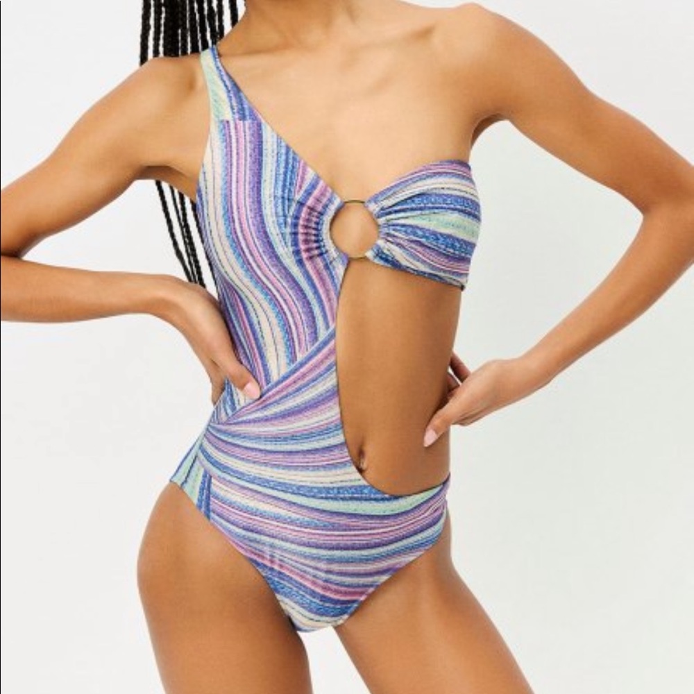 Frankie’s bikinis - Hailee Steinfeld Collab One Piece